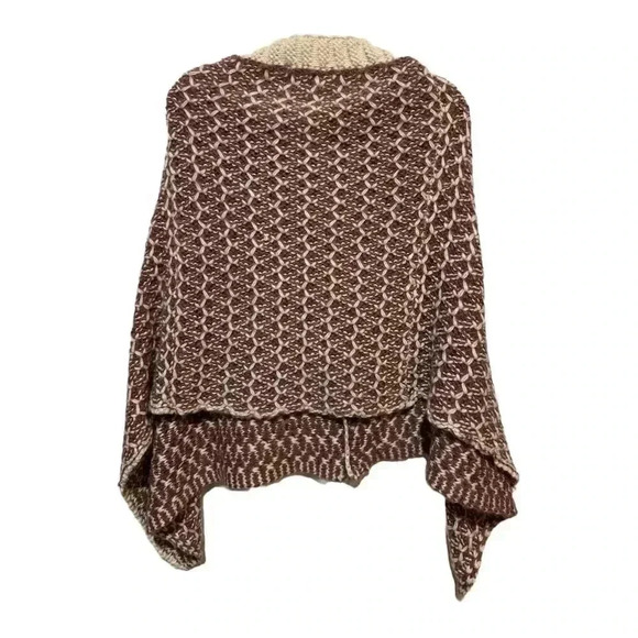 Simply Noelle Multicolor Crochet Chunky Knit Cape Poncho Sweater Button Collar - Picture 4 of 9